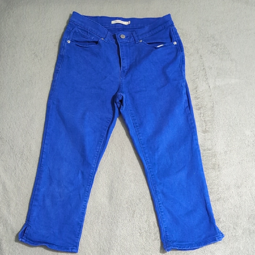 Women's Levi's Blue Jeans